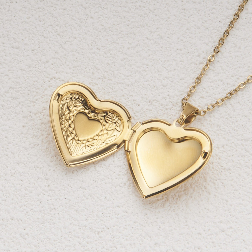 Opening Heart Photo Locket Necklace for Women