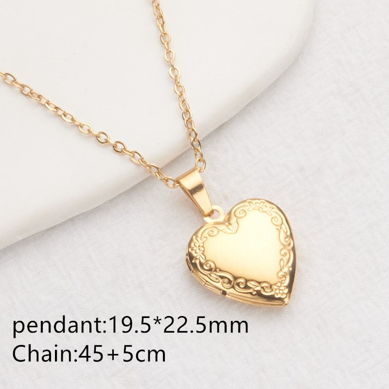 Opening Heart Photo Locket Necklace for Women