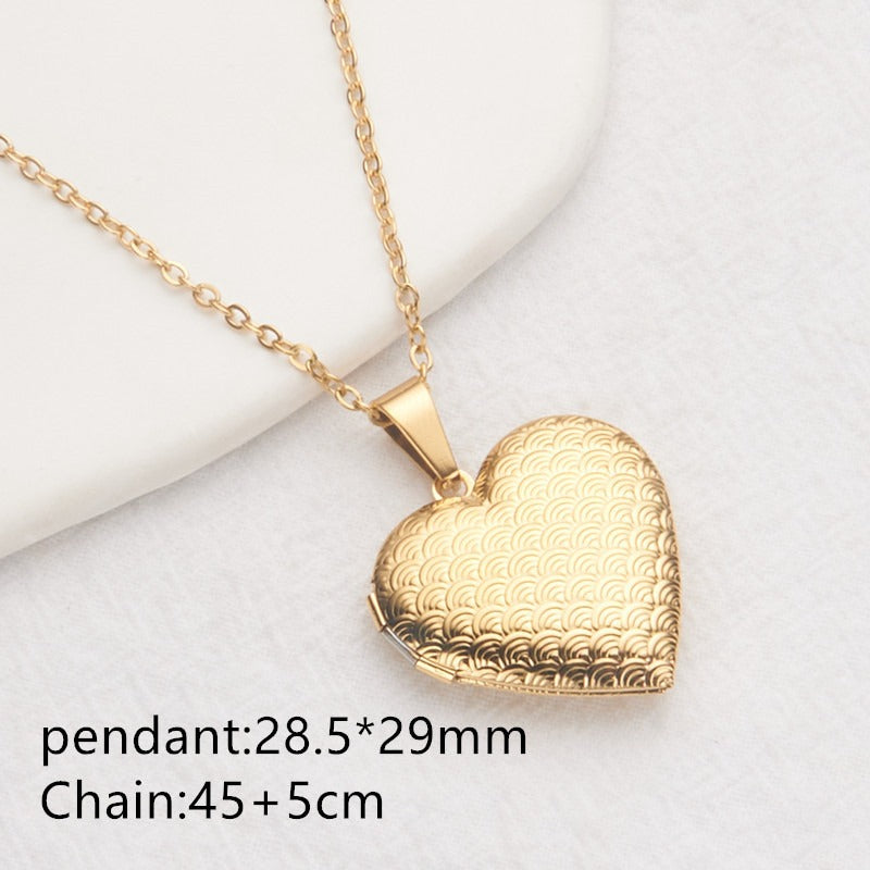 Opening Heart Photo Locket Necklace for Women